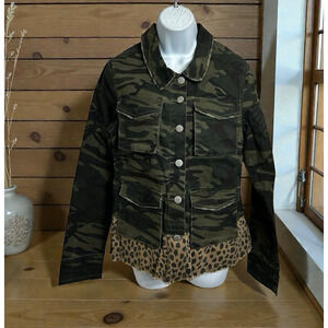 Cloth & Trim Camouflage Jacket Sz M Animal Print Button Front Camo Cotton